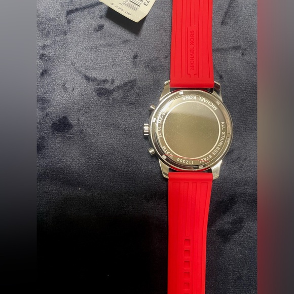 MICHAEL KORS Men’s Watch Chronograph Red - Picture 4 of 8